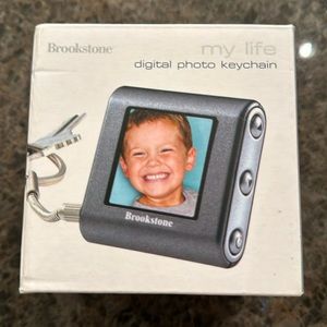 Digital photo keychain. Brookstine my life